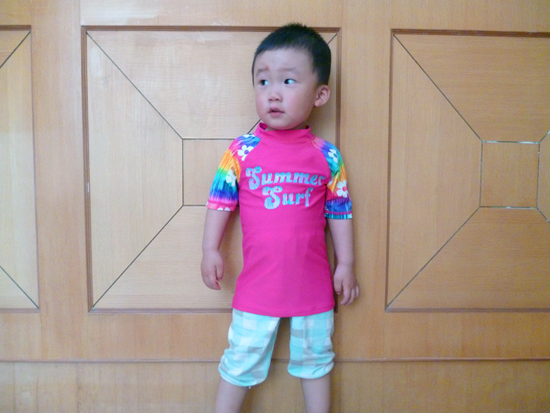 Foreign Trade Special Price Children Two-piece Swimsuit Child Speed Dry Sunscreen Sport Short Sleeve T Child Half Sleeve