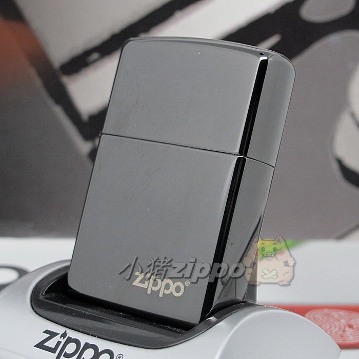 18-year-old shop piggy Zippo black ice trademark 24756ZL