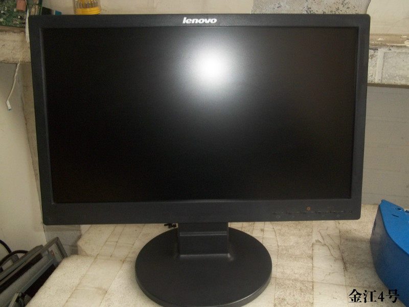Monitor Lenovo 19 inch d186wA (Bekas) - JBS Laptop