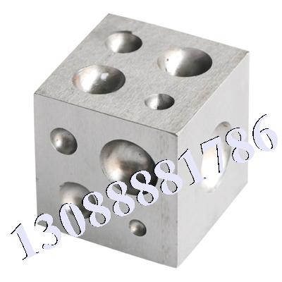 Quadrilateral anvil Quadrilateral cohorts for tetragonal drilling of gold tools Jewelry Equipment Racks
