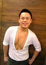 Spring New Men Tight Fitness Fashion Big Deep V Collar Midsleeve 50% Sleeves Leica T-shirt Set to do