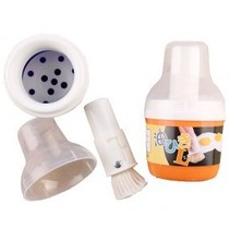 Special price imported fried egg pancake barbecue oil brush oil bottle dustproof oil tank baking tool