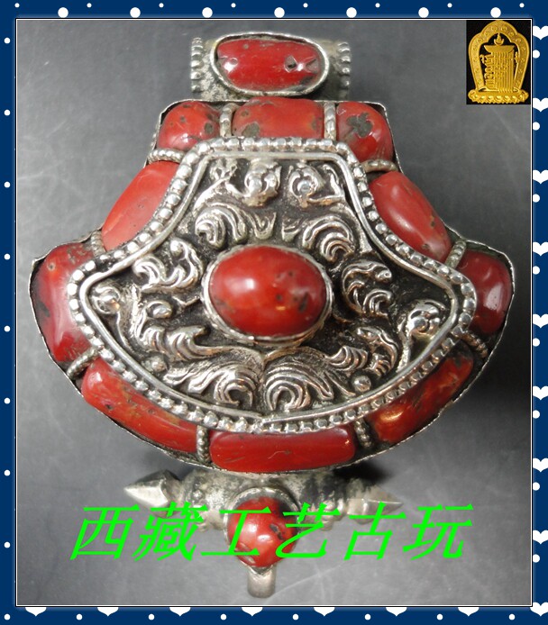 Tibet Nepalese craftsmanship < pure silver gagu box inlaid coral gathouse box >