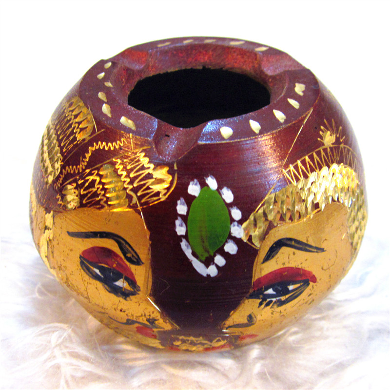 Pakistan Handicraft Direct Pakistan Bronze Bronze Ware Bronze Sculpture color figure Ashtray Gift Punch Drilling Price