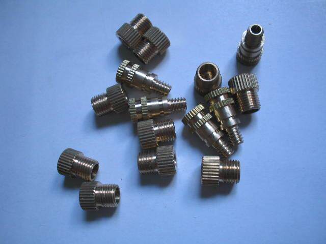 Bicycle inner tube method mouth conversion head mouth to beauty mouth mouth rotation British mouth adapter (3 yuan)