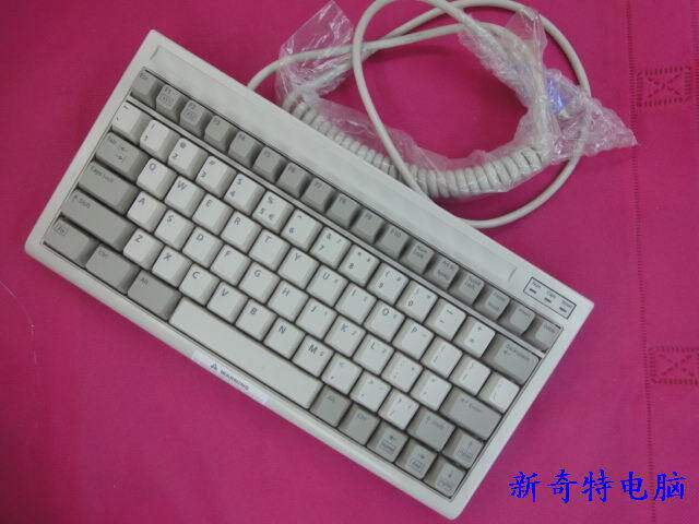 Ancient keyboard collection BTC E5X5R5100C notebook small keyboard