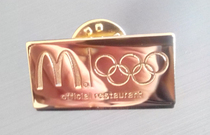 Sochi 2014 Winter Olympics Badge Sponsor Badge Olympic Official Restaurant McDonald’s Gold Badge