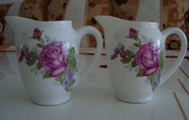 T1430 Cultural Revolution Jingdezhen Color lunar season Flower Milk Cup A pair of porcelain is good
