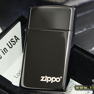 18 years old shop piglet Zippo Qiaowu Black Ice Mark 28123ZL