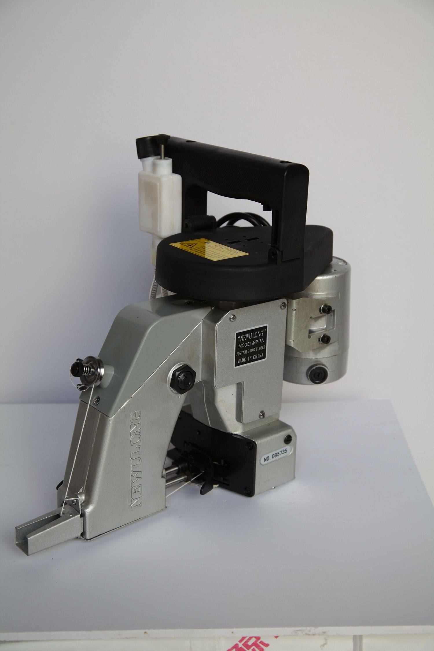 NP-7A high-speed single-line chain portable electric bag sealing machine sewing machine automatic oil supply automatic thread trimming