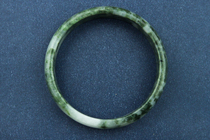 Poly Treasure Penthouse Nanyang Unique Mountain Jade Flat Bar Bracelet Solo Jade Green White Bottom Floating Flowers Bracelet Solo Mountain Jade Flat Bar Bracelet