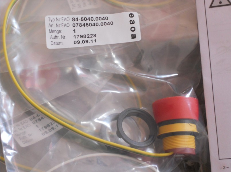 84-6840 0020 brand new original imported Swiss EAO button switch