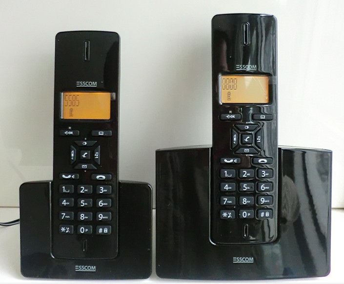 Brand new to show the digital wireless phone submother machine