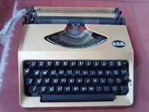 Shanghai Hero 110 Golden Old English Typewriter Antique typewriter shows wealth status and taste