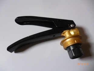 Fire equipment Fire extinguisher accessories 1KG 2KG 4KG 8kg dry powder fire extinguisher valve head pressure handle