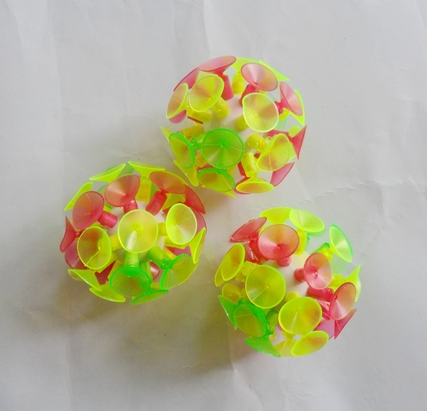 Luminous sticky ball suction cricket suction cup ball Luminous ball Children's toys Parent-child games