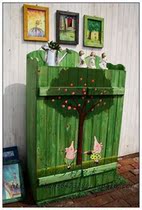(Yesterdays country) Pig small happy life hand-painted shoe cabinet lockers Mediterranean idyllic
