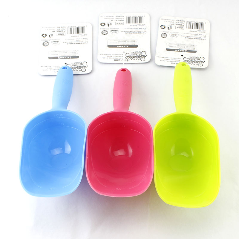 正品千羽小号食物铲 猫砂铲F4007 狗狗玩具 猫猫玩具 随机色发