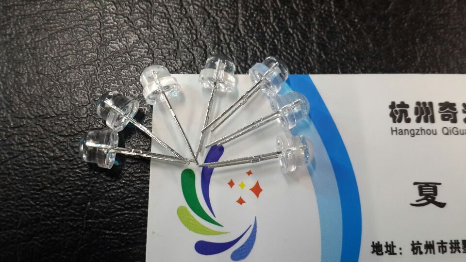 5MM straw hat white hair yellow short footed LEDLED light astigmatism colloidal height 5-1MM