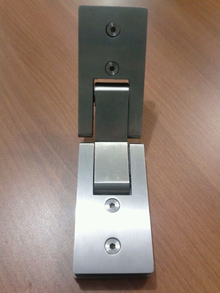 135 Degrees Pure 304 Stainless Steel Bathroom Clips Glass Door Clips Shower Room Accessories Active Clips Unilateral Length 11cm 