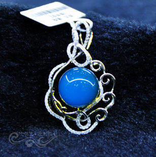 修明堂 高贵奢华16mm天空蓝 天然墨西哥蓝珀纯银镶钻吊坠女士项链