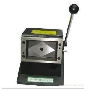 Table Type Card Machine 110 Type Energy Cut PVC Card Name Sheet Paper Cacheca Credential Card One Time Impressing Molding