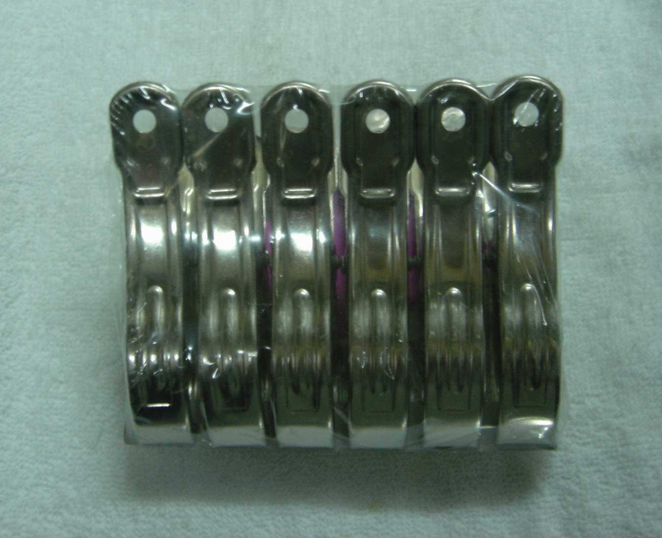 Clip large clip is clipped stainless steel large clip (6 pieces 7 yuan) non-magnetic