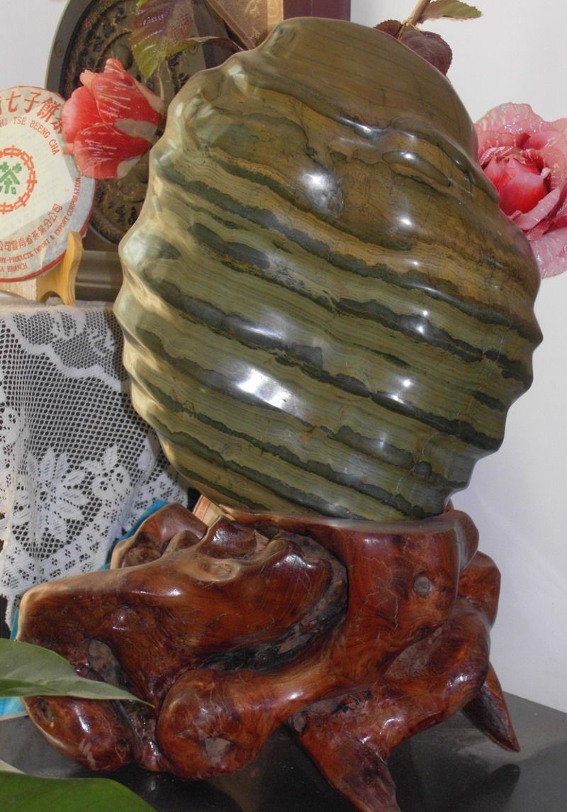 Chishi Yunnan Red River Color Pottery Stone Pattern Stone Pictures Stone Lion Body People Face