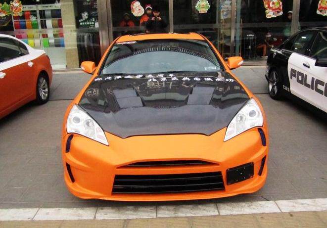 Hyundai Rohens-Coupe modified Martin Edition large surround