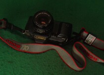 CANON T70 Set with Souvenir Strap