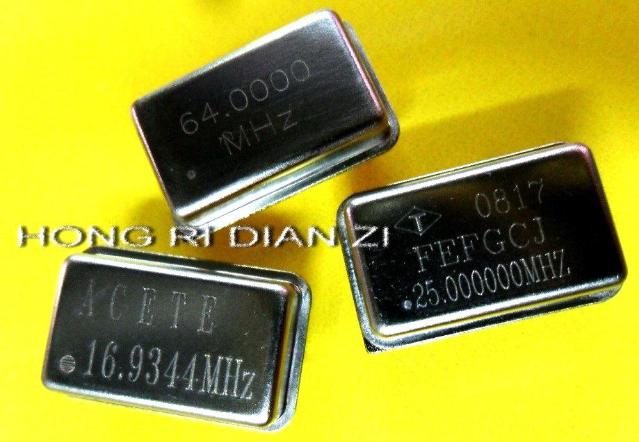 125MHZ crystal Zhenzhong Zhenzhen rectangular active crystal oscillator 125M-4 feet straight plug