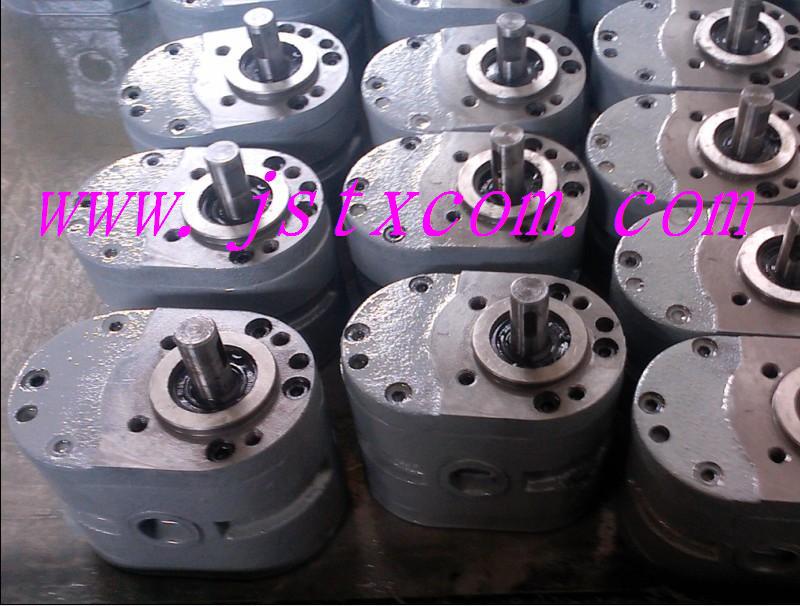 YH01-70X25 YH01-100X25 Type gear oil pump WTO1 plane grinder gear oil pump