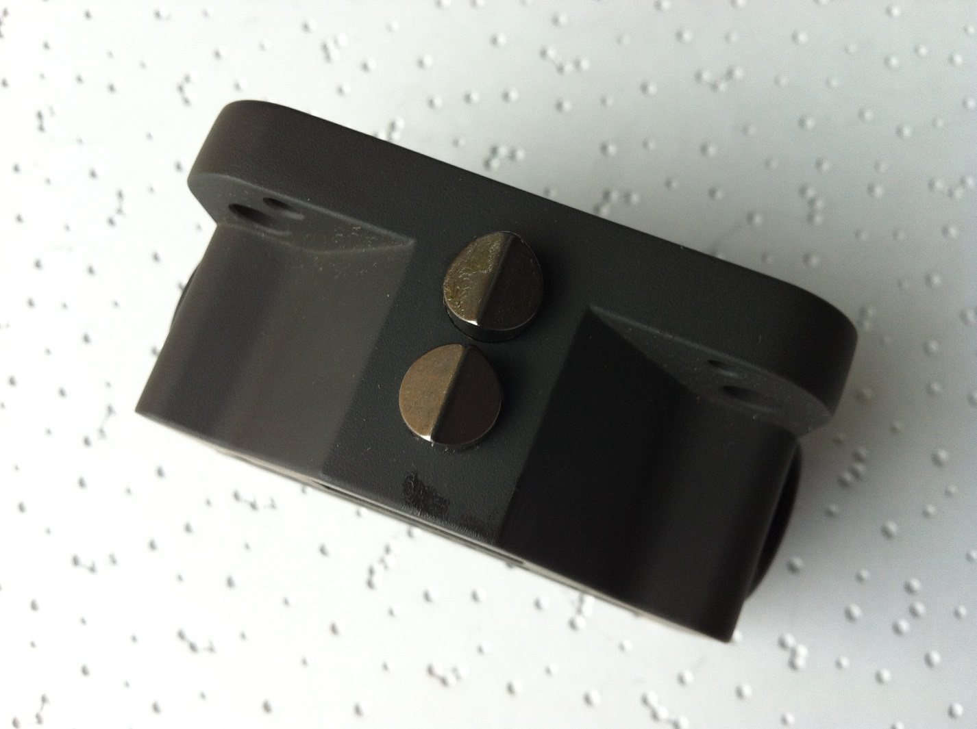 Taiwan CZ3 trip switch LS-D2 may replace the German Baruvanscan with 2 contact point switches