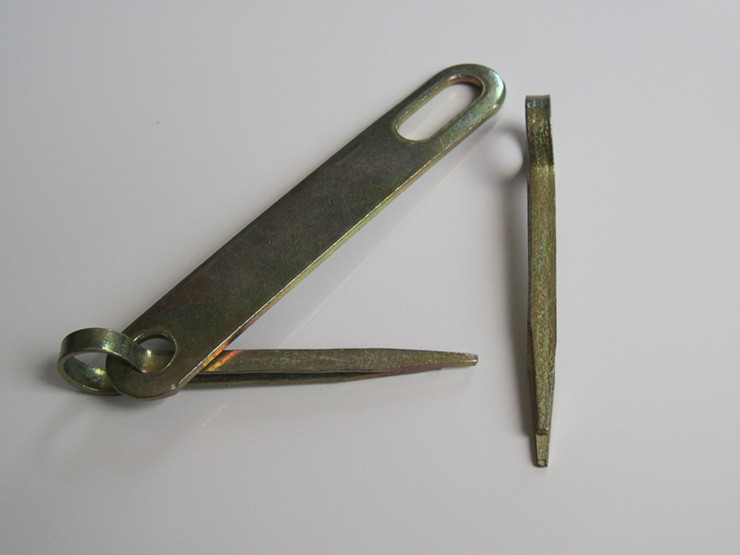 Wearing plate door bolt old practical wooden door bolt door bolt door bolt buckle hanging lock catch iron bolt door buckle