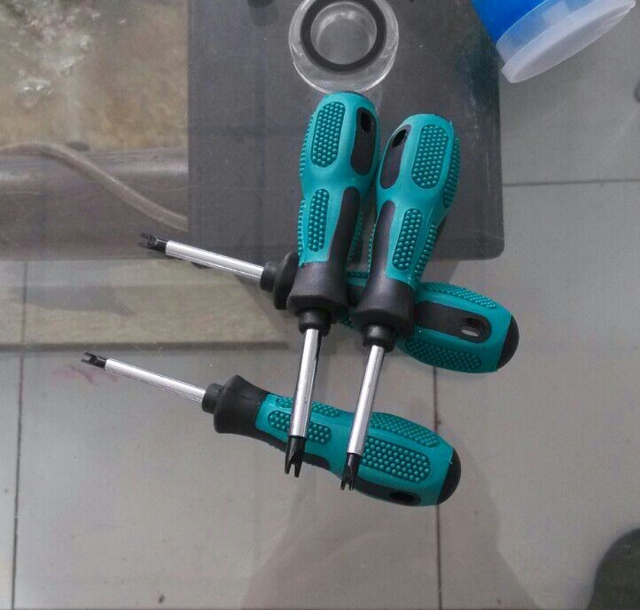 Pengjian U-shaped screwdriver U-shaped groove fork bull socket cross-type screwdriver screwdriver