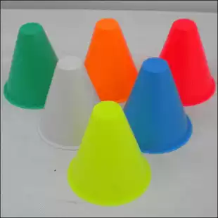 (Xinyu roller skating)Semi-soft full-soft roller skating pile flat flower pile corner mark multi-color optional