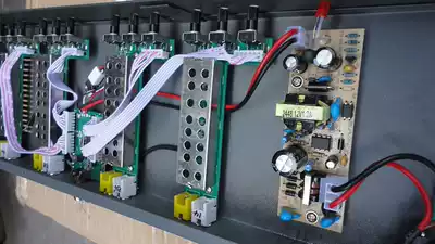 Four-way adjacent frequency modulator Independent module TV converter Hotel and hotel cable TV modulator