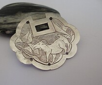 Lamb lock piece-Qing Dynasty old silver zodiac lock piece engraved old silver jewelry