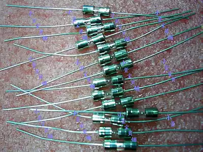 LCD TV Fuse T3 15A250V 250V3 15A 3 5*10 with pin