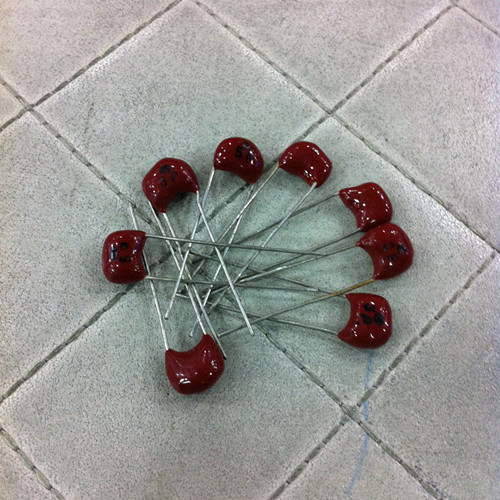 Mica capacitor silver foot 330P