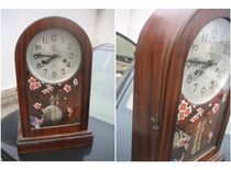 High-end wooden Cultural Revolution old mechanical clock clock poetry plum blossoms wind and rain send spring home and snow flies to welcome spring to the North Star