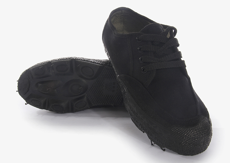 International Hua 3539 Special Training Shoes Combat Training Shoes Black Low Waist Combat Training Shoes Climbing Shoes