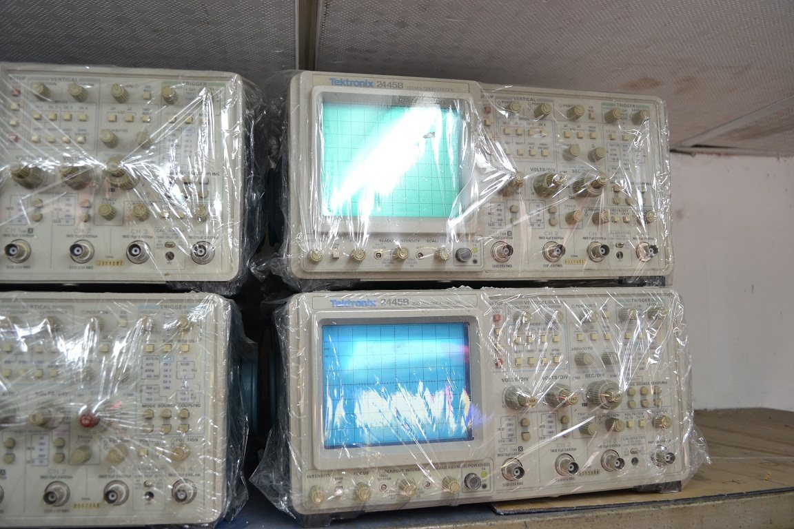 Used Optics 200M 150M US imported Tyck 2445B automatic measurement circuit chart