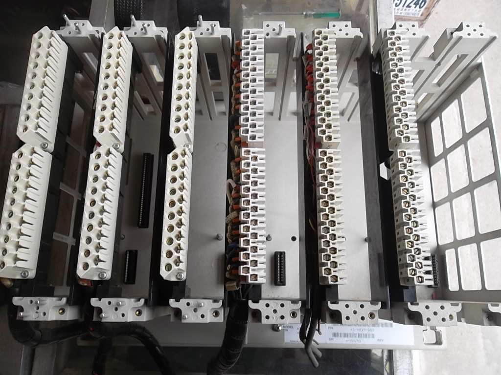 Schneider PC PLC Base backplane CPU board seat Modicon Modi Conn AS-H819-100