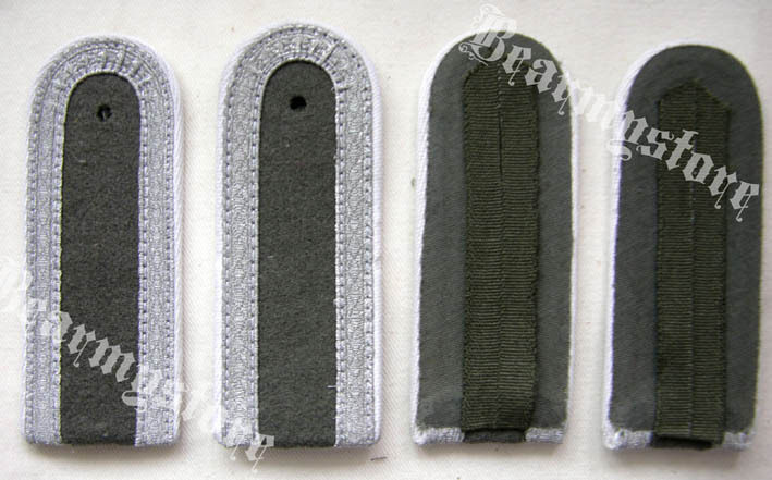 Original East German GDR Infantry Corporal Epaulette White Armament Line Tinsel epaulette