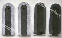 Original East German GDR infantry corporal epaulettes white arms wire wire epaulettes