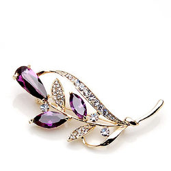 Special offer and free shipping, birthday gift, crystal corsage pin for women, shawl button lily, high-end fashion brooch