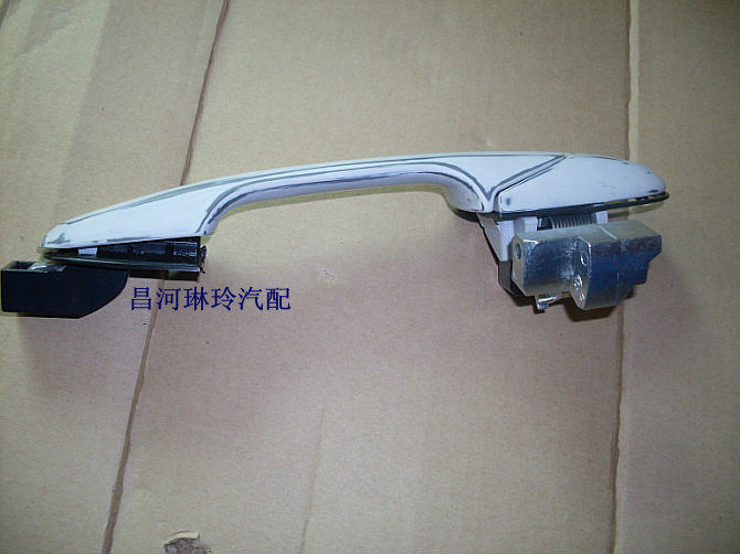 Handle external handle (primer) outside the door of the three-compartment universal front rear car of the Changhe Suzuki Liana