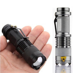 Mini retractable dimming CREE Q5 flashlight strong light rechargeable headlights 2-color high-power bicycle lamps