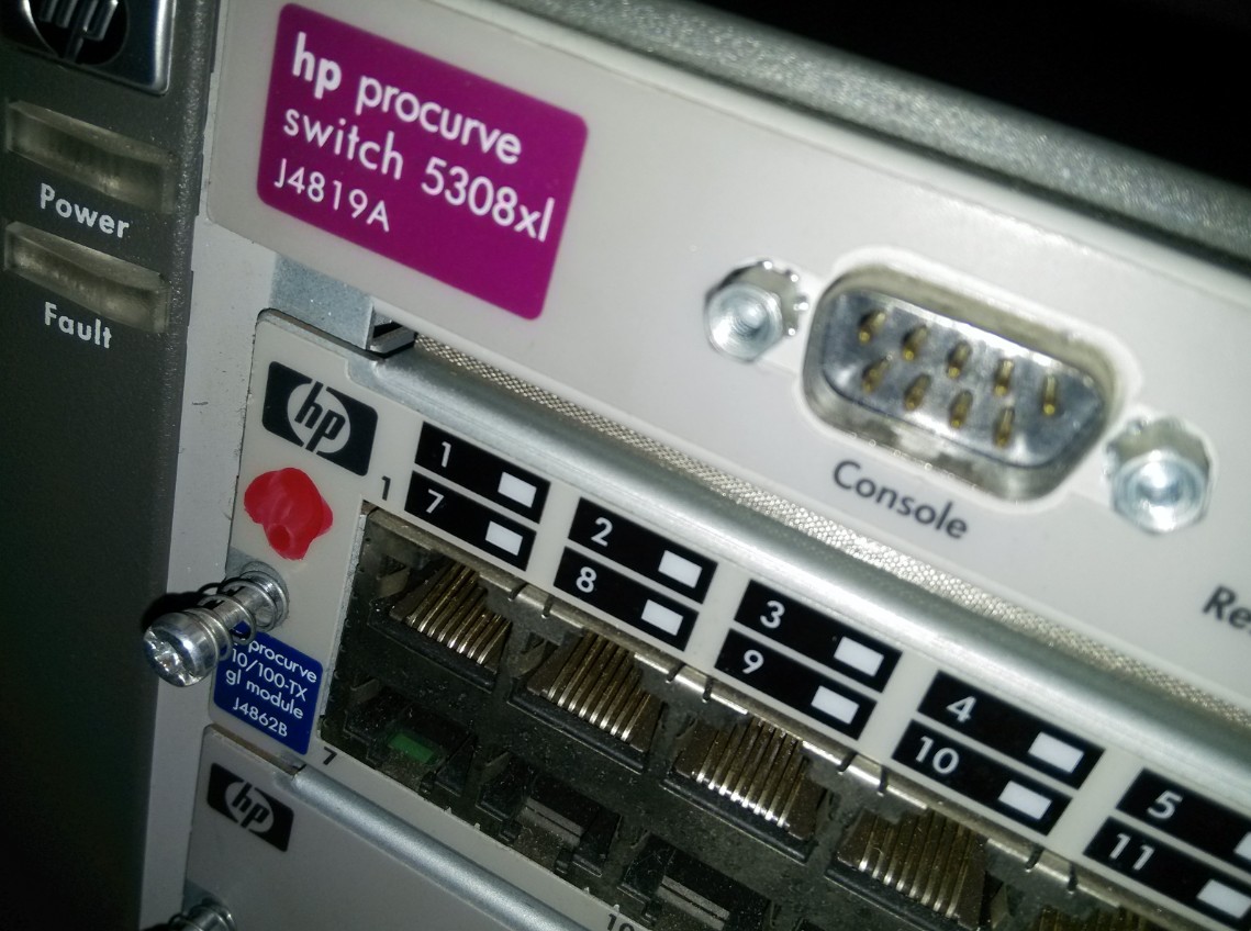 HP HP ProCurve 5308xl (j4819A) switch to color new